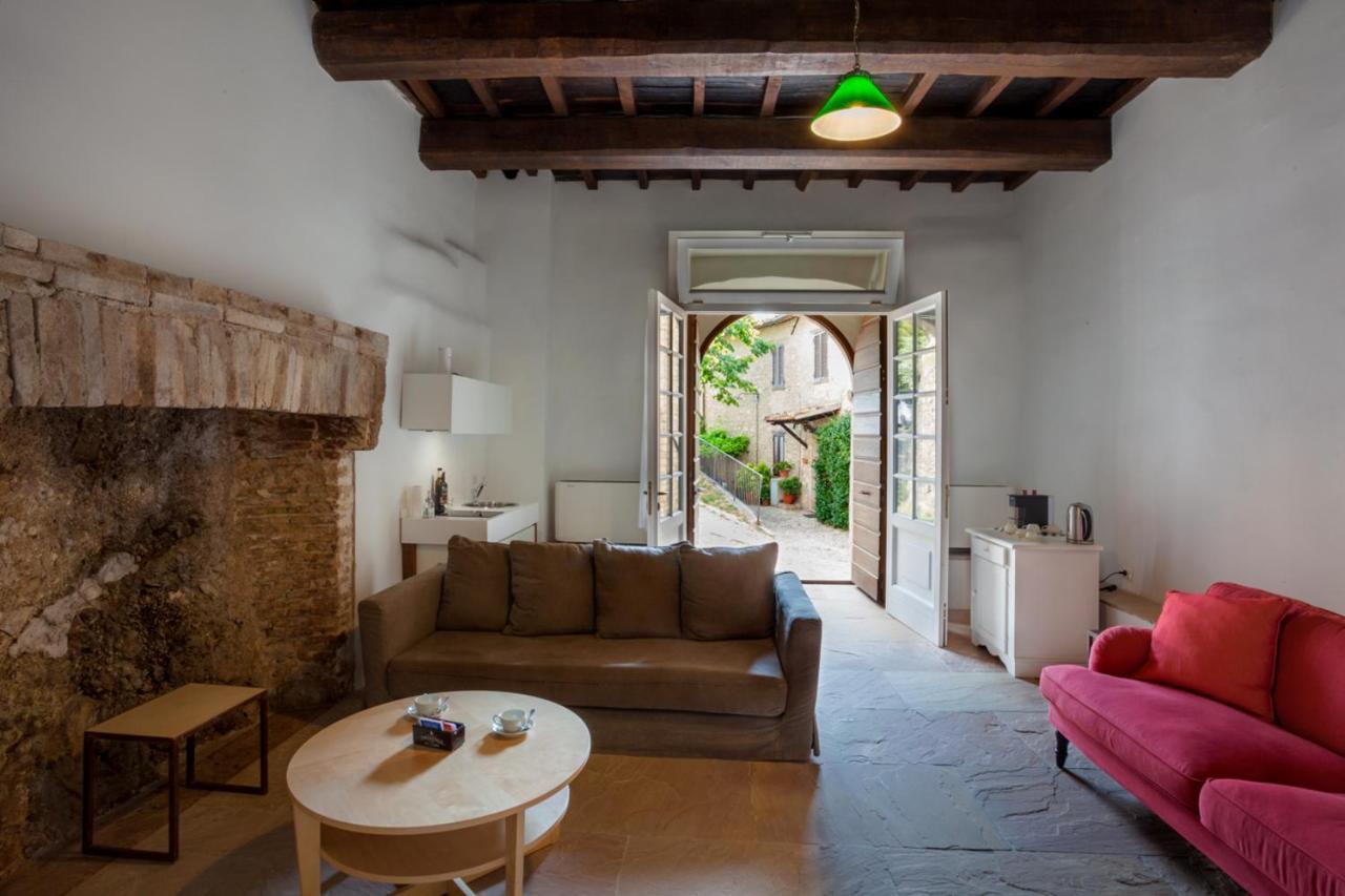 Il Castello Di Campello Aparthotel Campello sul Clitunno Luaran gambar