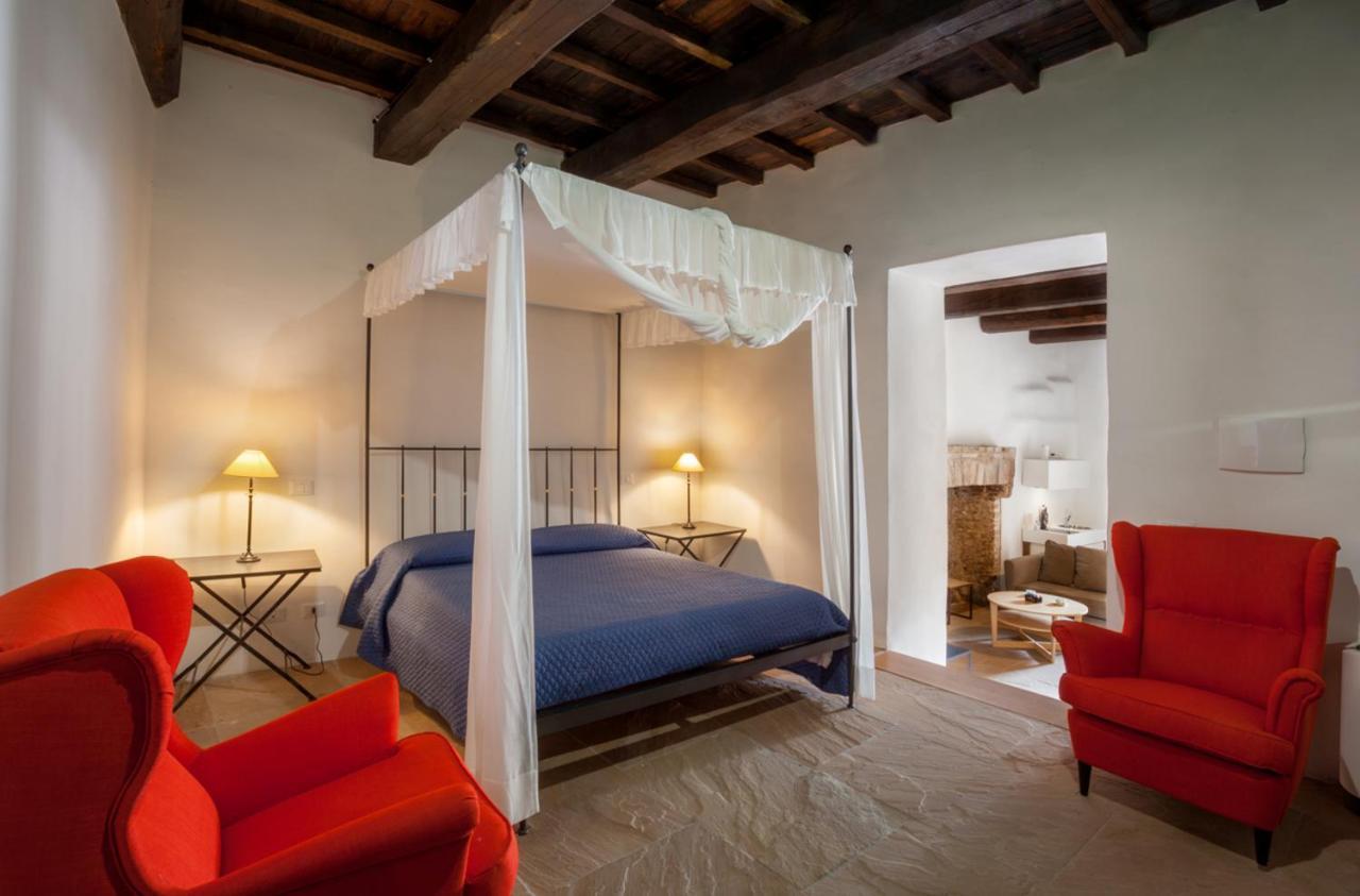Il Castello Di Campello Aparthotel Campello sul Clitunno Luaran gambar