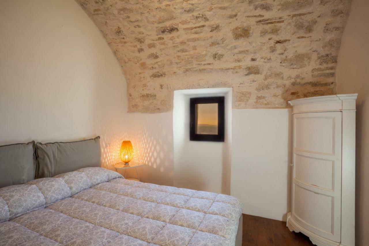 Il Castello Di Campello Aparthotel Campello sul Clitunno Luaran gambar